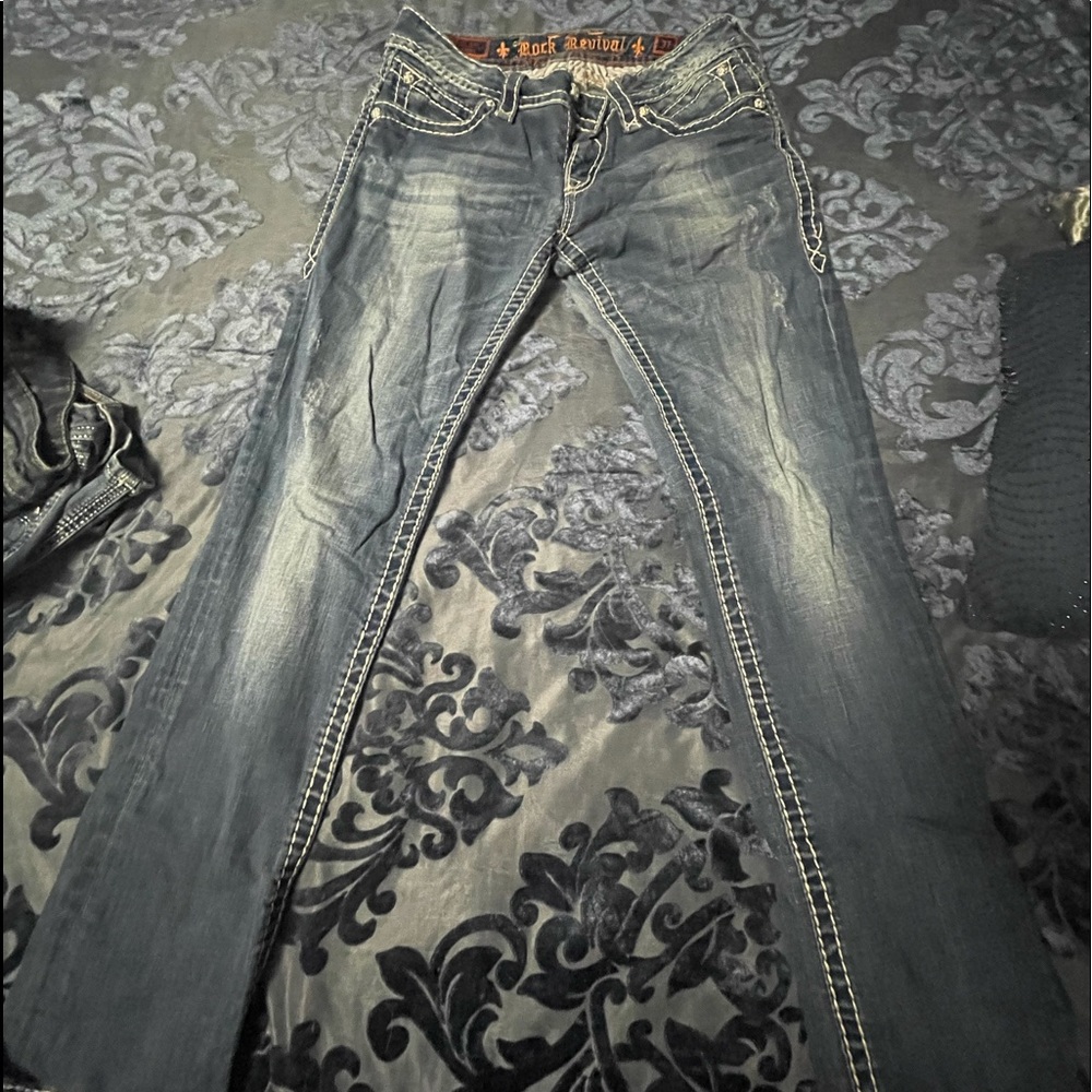 Rock revival Morgan straight